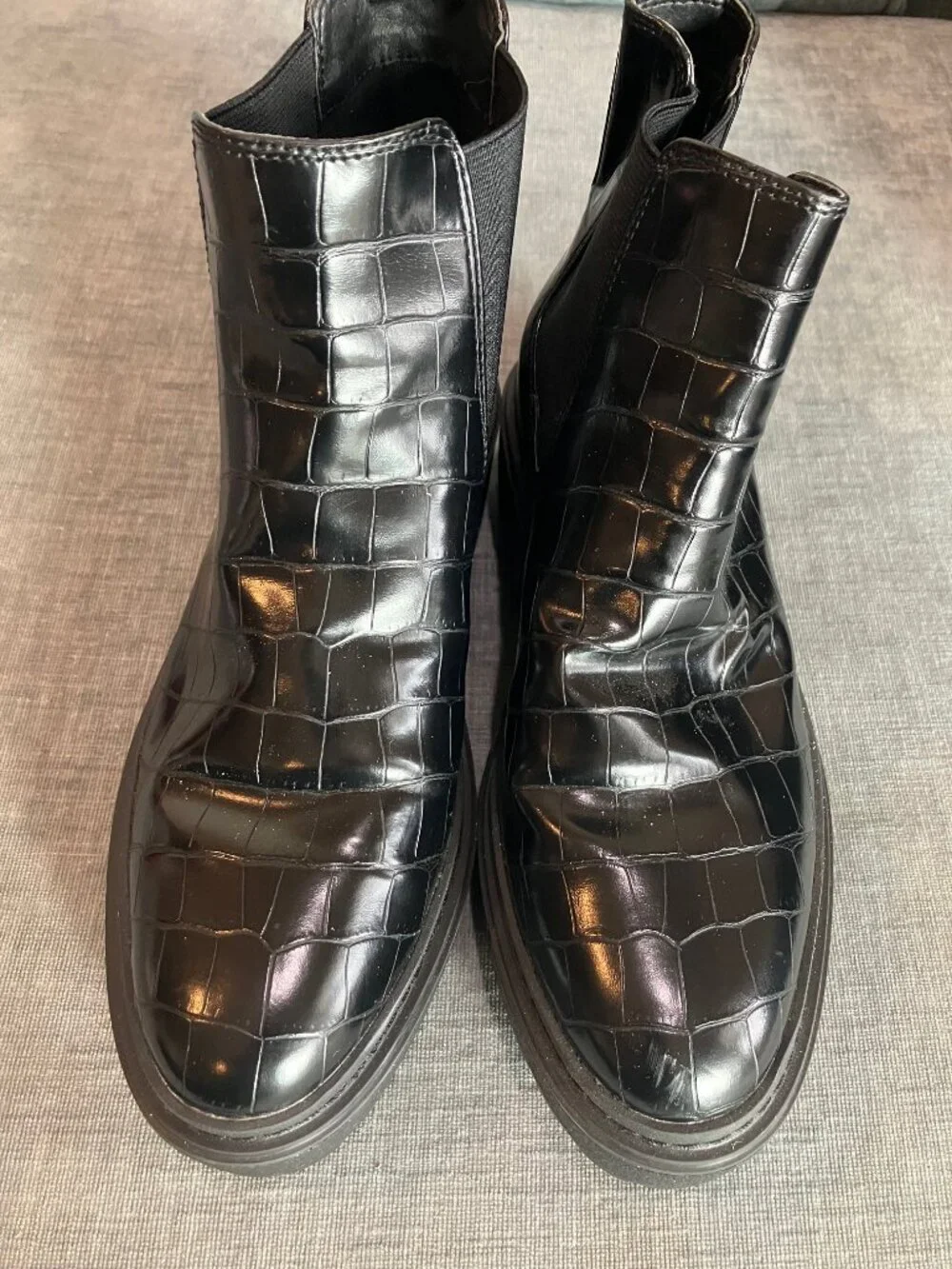 BP Cait Womens 8 Black Croc Embossed Chelsea Boots Platform Lug Sole NWOT